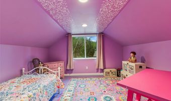 13818 Crystal Creek Ln, Bigfork, MT 59911
