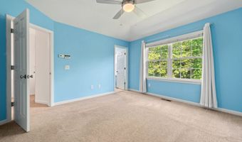 3 Riverview Ct 3, Brookfield, CT 06804