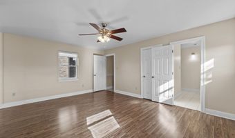 200 8th St, Bay St. Louis, MS 39520