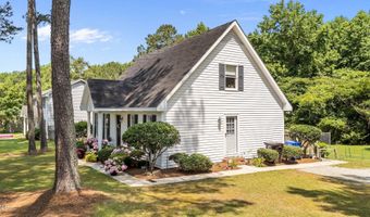 918 Circle Dr, Angier, NC 27501