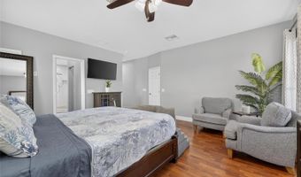 5216 POINT HARBOR Ln, Apollo Beach, FL 33572