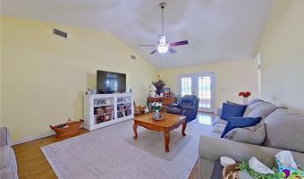 398 Cotton Rd, Alma, GA 31510
