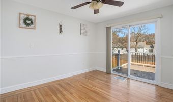 6 Eldorado Dr, Johnston, RI 02919