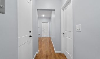 170 W 10TH St 1, Bayonne, NJ 07002