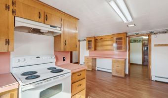 237 River Rd, Avon, ME 04966