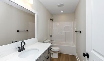 8344 Kettle Oak Dr SE, Alto, MI 49302