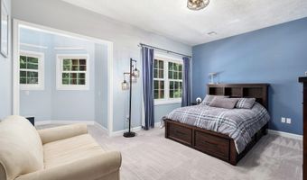 6526 Ada Dr SE, Ada, MI 49301