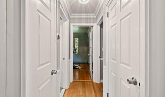13 Provost Dr, Airmont, NY 10901