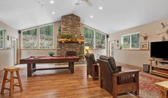14300 Cambridge Rd, Bonner, MT 59823