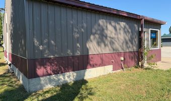 305 W Main St, Adair, OK 74330