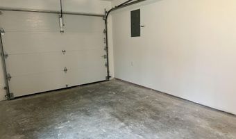 29 Village Cir, Augusta, ME 04330