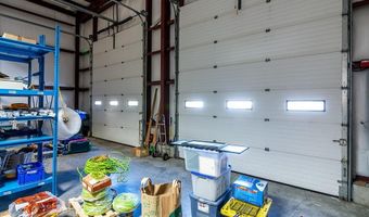 376 Dry Bridge Rd B2, North Kingstown, RI 02852