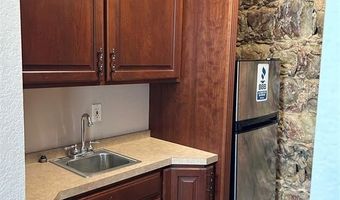 226 Pine St B, Abilene, TX 79601