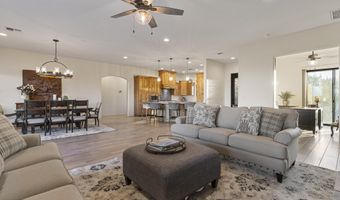 21620 W Buckwheat Ln, Congress, AZ 85332