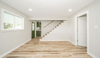 2626 E 200 S, Anderson, IN 46017
