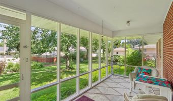 416 N 11th Street Pl, Adel, IA 50003