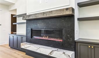 372 Karen Dr, Alpharetta, GA 30009