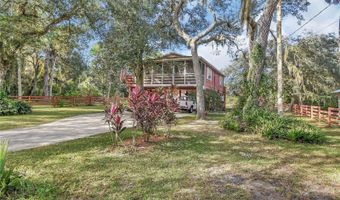 55315 5TH St, Astor, FL 32102