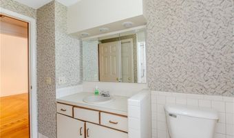 4 Scenery Ln, Johnston, RI 02919