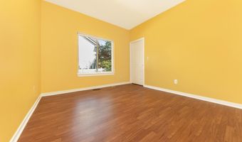 3148 Fenview Dr, Ann Arbor, MI 48108