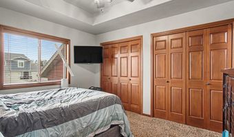 101 S Summer Ave, Brandon, SD 57005
