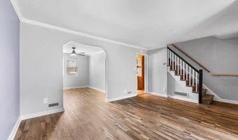 11 VETERANS Ct, Bayonne, NJ 07002