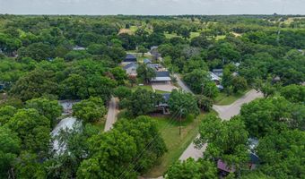 100 Chambers Dr, Alvarado, TX 76009