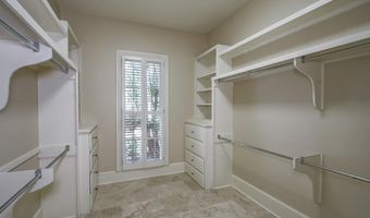 926 Crown Aly, Baton Rouge, LA 70806
