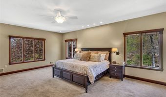 118 Lakeland Dr, Adams Twp., PA 16046