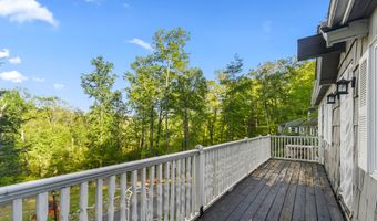30 Marldon Rd, Danbury, CT 06804