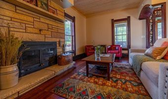 1226 Salsbury Ave, Cody, WY 82414