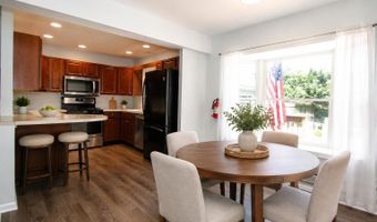 15-17 E Lincoln Ave 17, Atlantic Highlands, NJ 07716