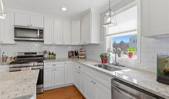 25 Graniteville Rd, Burrillville, RI 02830