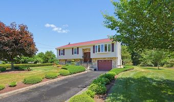 22 Fisher St, Attleboro, MA 02703