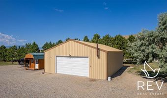 14 Beacon Dr, Cody, WY 82414