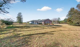 47 Midway St, Bamberg, SC 29003