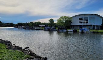 10015 Regatta Trl, Aurora, OH 44202