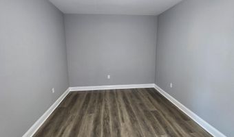 405 34TH St SE 4, Washington, DC 20019