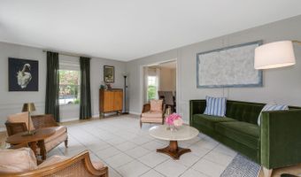 1615 S Kaspar Ave, Arlington Heights, IL 60005