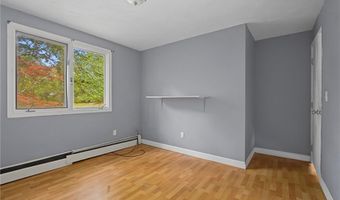 15 Atlantic Ave, North Providence, RI 02904