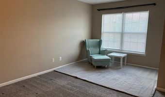 2692 S Knightsbridge Cir, Ann Arbor, MI 48105