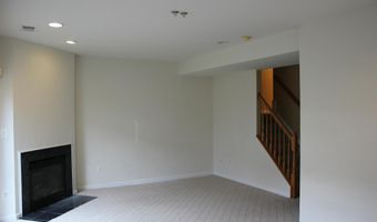 24651 KINGS CANYON Sq, Aldie, VA 20105