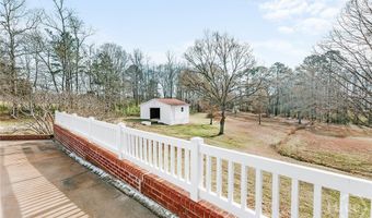 674 Yancey Rd, Arnoldsville, GA 30619