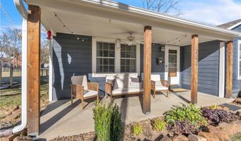 303 SE Henry St, Bentonville, AR 72712