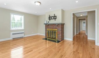304 Valley Rd, Cos Cob, CT 06807