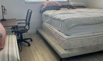 2910 Point East Dr M601, Aventura, FL 33160