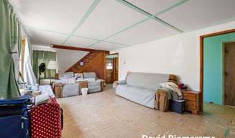 466 27th St, Allegan, MI 49010