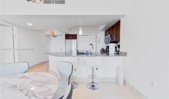 20000 E Country Club Dr 1114, Aventura, FL 33180