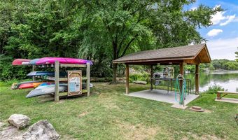32 Harlow Dr, Bella Vista, AR 72715
