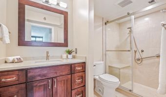 7401 WESTLAKE Ter #215, Bethesda, MD 20817